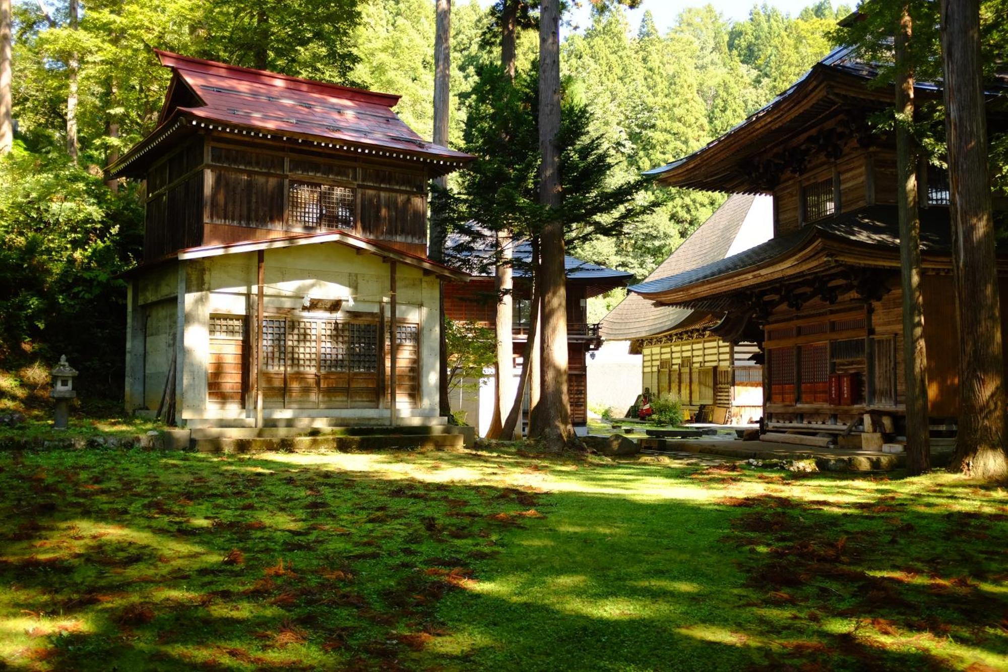 Kawamotoya Hotel Nozava Onszen Kültér fotó